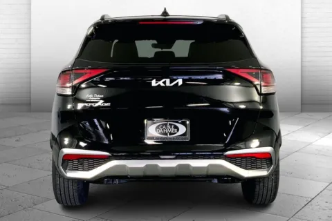 More photos of 2025 Kia Sportage SX at Cable Dahmer Kia of Lee's Summit, MO