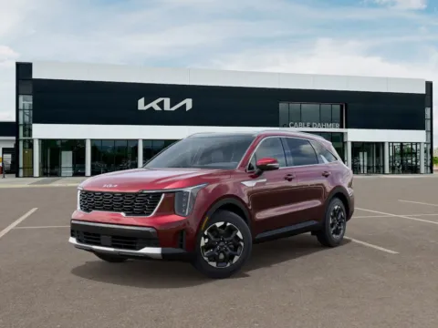 Red 2025 Kia Sorento S for sale in Lee's Summit, MO