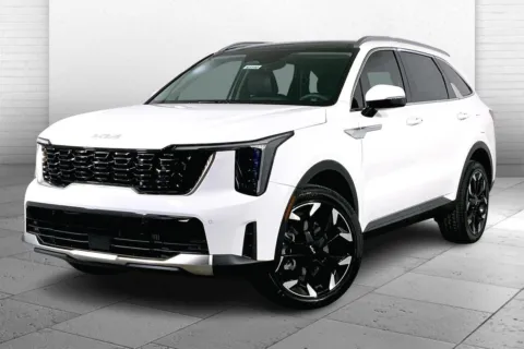 Photos of 2025 Kia Sorento EX for sale in Lee's Summit, MO at Cable Dahmer Kia of Lee's Summit