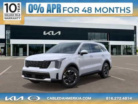 White 2025 Kia Sorento S for sale in Lee's Summit, MO