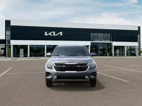 Photos of 2025 Kia Seltos LX for sale in Lee's Summit, MO at Cable Dahmer Kia of Lee's Summit