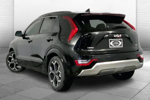 Another view of 2025 Kia Niro SX Touring for sale in Lee's Summit, MO at Cable Dahmer Kia of Lee's Summit