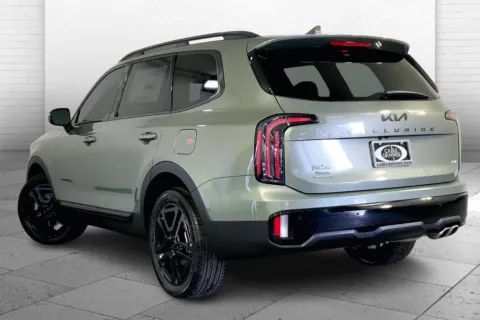 Another view of 2025 Kia Telluride EX X-Line for sale in Lee's Summit, MO at Cable Dahmer Kia of Lee's Summit