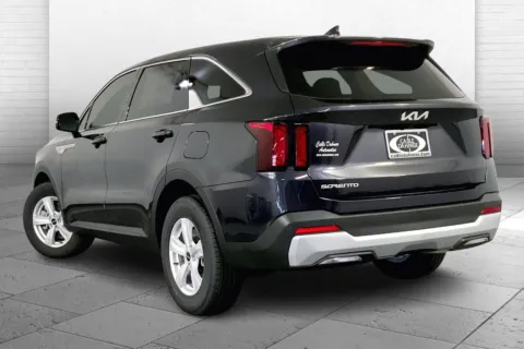 Another view of 2025 Kia Sorento LX for sale in Lee's Summit, MO at Cable Dahmer Kia of Lee's Summit