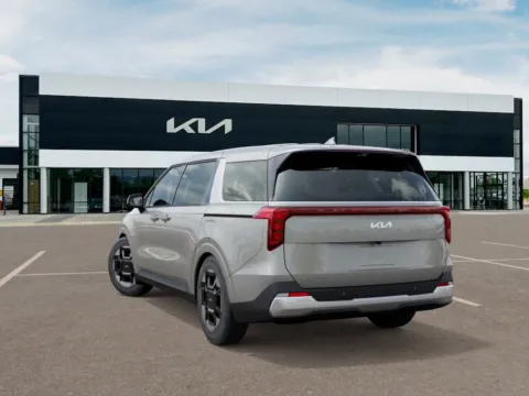 More photos of 2025 Kia Carnival EX at Cable Dahmer Kia of Lee's Summit, MO