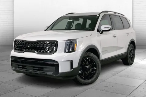 Photos of 2025 Kia Telluride EX X-Pro for sale in Lee's Summit, MO at Cable Dahmer Kia of Lee's Summit