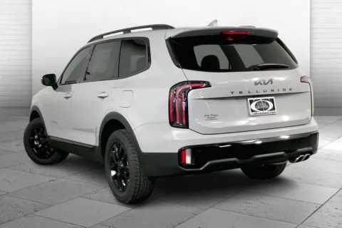 Another view of 2025 Kia Telluride EX X-Pro for sale in Lee's Summit, MO at Cable Dahmer Kia of Lee's Summit