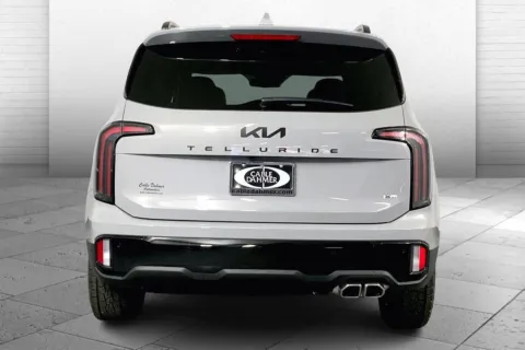 More photos of 2025 Kia Telluride EX X-Pro at Cable Dahmer Kia of Lee's Summit, MO