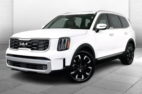Photos of 2025 Kia Telluride SX for sale in Lee's Summit, MO at Cable Dahmer Kia of Lee's Summit