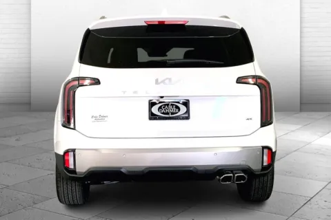 More photos of 2025 Kia Telluride SX at Cable Dahmer Kia of Lee's Summit, MO