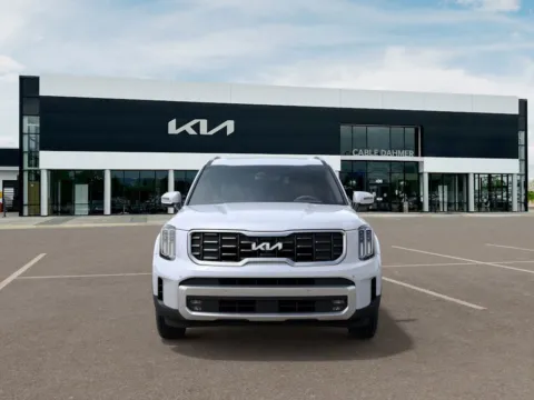 Photos of 2025 Kia Telluride SX for sale in Lee's Summit, MO at Cable Dahmer Kia of Lee's Summit