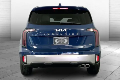 More photos of 2025 Kia Telluride EX at Cable Dahmer Kia of Lee's Summit, MO