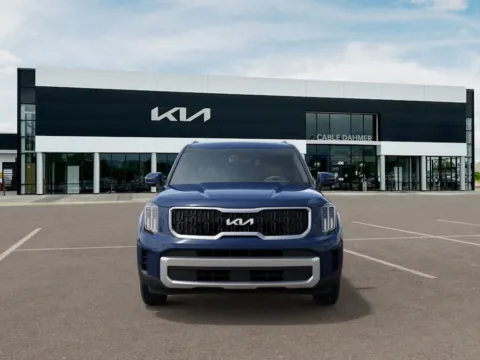 Photos of 2025 Kia Telluride EX for sale in Lee's Summit, MO at Cable Dahmer Kia of Lee's Summit