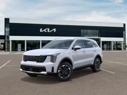 White 2025 Kia Sorento S for sale in Lee's Summit, MO