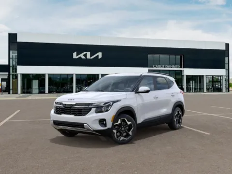 White 2025 Kia Seltos EX for sale in Lee's Summit, MO