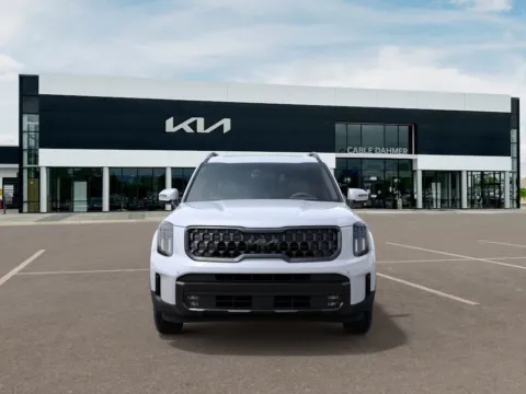 Photos of 2025 Kia Telluride SX-Prestige X-Line for sale in Lee's Summit, MO at Cable Dahmer Kia of Lee's Summit
