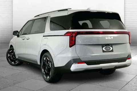 Another view of 2025 Kia Carnival EX for sale in Lee's Summit, MO at Cable Dahmer Kia of Lee's Summit