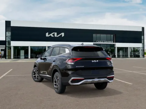 More photos of 2025 Kia Sportage Hybrid EX at Cable Dahmer Kia of Lee's Summit, MO