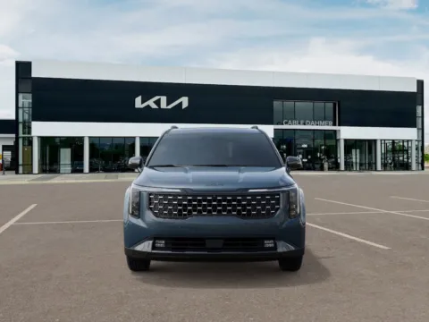 Photos of 2025 Kia Carnival Hybrid SX Prestige for sale in Lee's Summit, MO at Cable Dahmer Kia of Lee's Summit