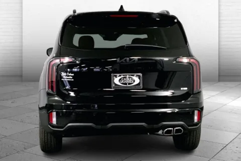 More photos of 2025 Kia Telluride SX-Prestige X-Line at Cable Dahmer Kia of Lee's Summit, MO
