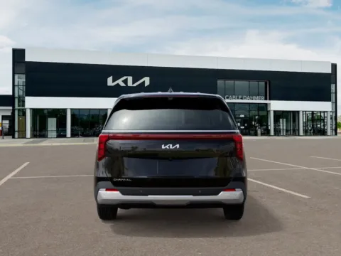 More photos of 2025 Kia Carnival EX at Cable Dahmer Kia of Lee's Summit, MO