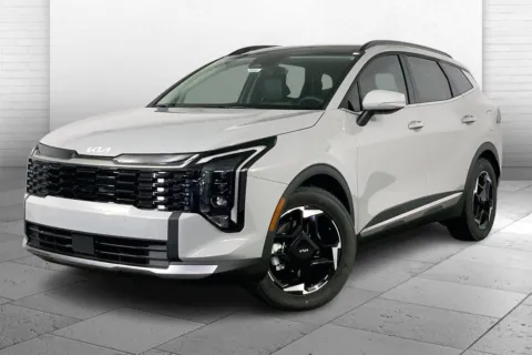 Photos of 2026 Kia Sportage EX for sale in Lee's Summit, MO at Cable Dahmer Kia of Lee's Summit