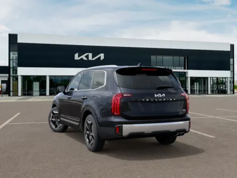 More photos of 2025 Kia Telluride S at Cable Dahmer Kia of Lee's Summit, MO