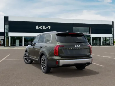 More photos of 2025 Kia Telluride S at Cable Dahmer Kia of Lee's Summit, MO