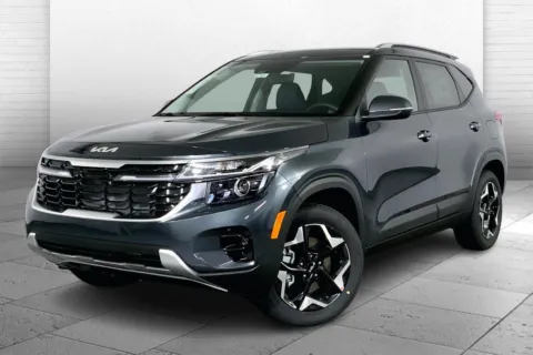 Photos of 2025 Kia Seltos S for sale in Lee's Summit, MO at Cable Dahmer Kia of Lee's Summit