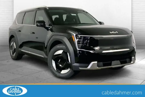 Black 2026 KIA EV9 Wind for sale in Lee's Summit, MO