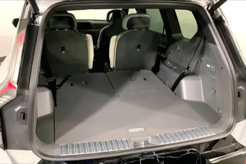 More photos of 2026 KIA EV9 GT-Line at Cable Dahmer Kia of Lee's Summit, MO