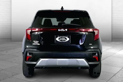 More photos of 2025 Kia Seltos LX at Cable Dahmer Kia of Lee's Summit, MO