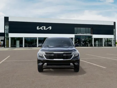Photos of 2025 Kia Seltos LX for sale in Lee's Summit, MO at Cable Dahmer Kia of Lee's Summit