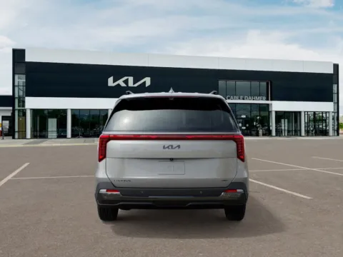 More photos of 2025 Kia Carnival Hybrid SX Prestige at Cable Dahmer Kia of Lee's Summit, MO