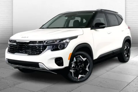 Photos of 2025 Kia Seltos S for sale in Lee's Summit, MO at Cable Dahmer Kia of Lee's Summit
