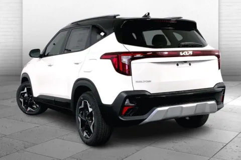 Another view of 2025 Kia Seltos S for sale in Lee's Summit, MO at Cable Dahmer Kia of Lee's Summit