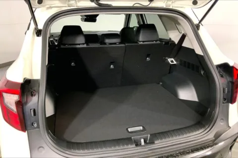 More photos of 2025 Kia Seltos S at Cable Dahmer Kia of Lee's Summit, MO