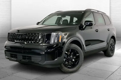 Photos of 2025 Kia Telluride EX X-Pro for sale in Lee's Summit, MO at Cable Dahmer Kia of Lee's Summit
