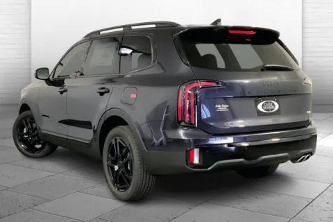Another view of 2025 Kia Telluride EX X-Line for sale in Lee's Summit, MO at Cable Dahmer Kia of Lee's Summit
