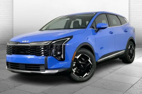 Photos of 2026 Kia Sportage EX for sale in Lee's Summit, MO at Cable Dahmer Kia of Lee's Summit