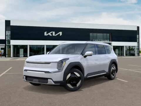 White 2026 Kia EV9 Wind for sale in Lee's Summit, MO