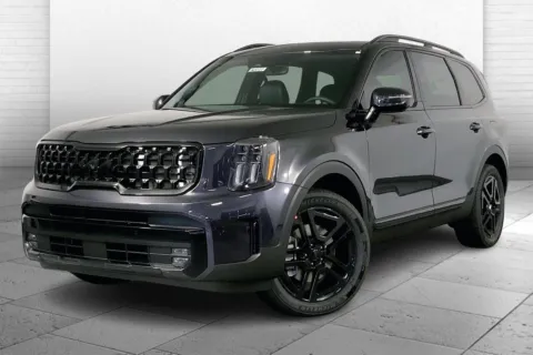 Photos of 2025 Kia Telluride SX X-Line for sale in Lee's Summit, MO at Cable Dahmer Kia of Lee's Summit