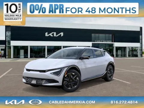 White 2025 Kia EV6 Wind for sale in Lee's Summit, MO