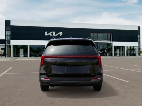 More photos of 2026 Kia Carnival Hybrid SX at Cable Dahmer Kia of Lee's Summit, MO