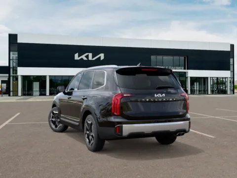 More photos of 2025 Kia Telluride S at Cable Dahmer Kia of Lee's Summit, MO