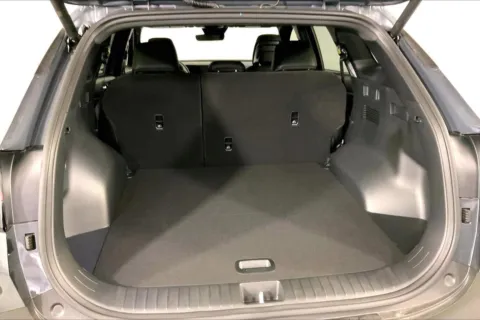 More photos of 2025 Kia Sportage Plug-In Hybrid X-Line at Cable Dahmer Kia of Lee's Summit, MO