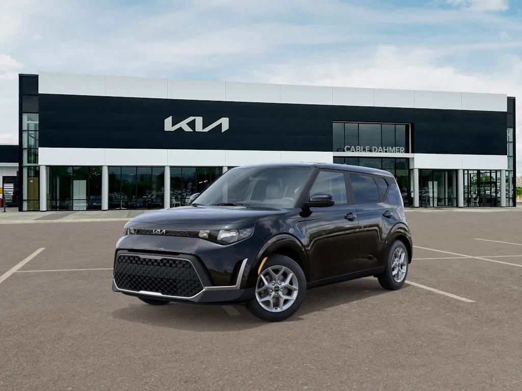 Black 2025 Kia Soul LX for sale in Lee's Summit, MO