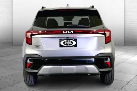 More photos of 2026 Kia Seltos S at Cable Dahmer Kia of Lee's Summit, MO