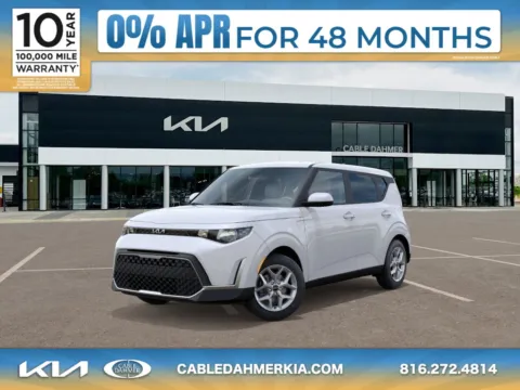 White 2025 Kia Soul S for sale in Lee's Summit, MO