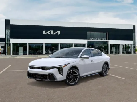 White 2025 Kia K4 GT-Line for sale in Lee's Summit, MO